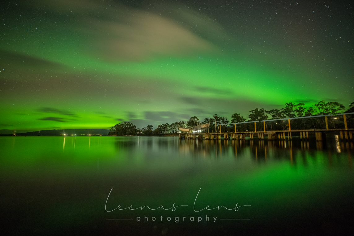 Aurora australis by Leena