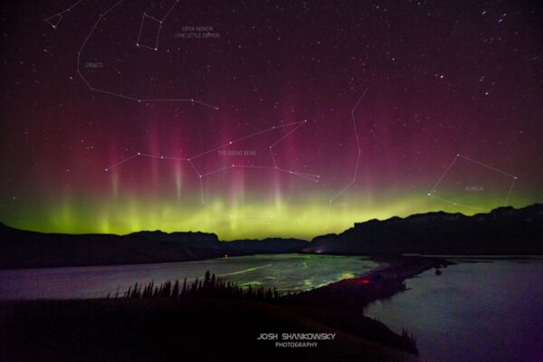 Northern lights overlooking Jasper lake in Canada